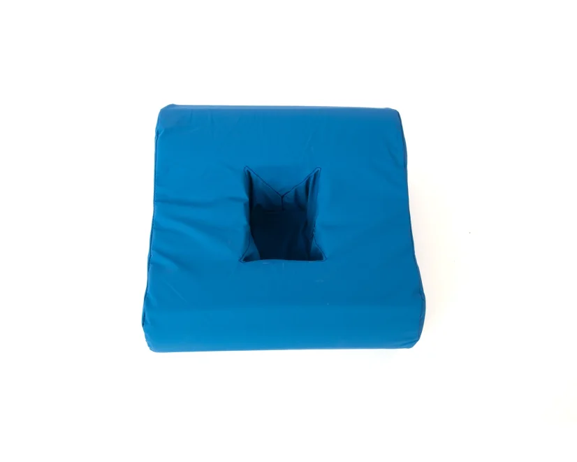 Anatomický vankúš Vitapur Vario PROFI 30x32x12 s otvorom
